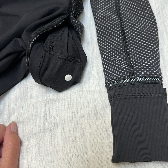 Lululemon Running Pullover/Jacket - Picture 3 of 5
